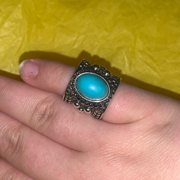 FREE WITH PURCHASE Turquoise Ring - Picture 2 of 2